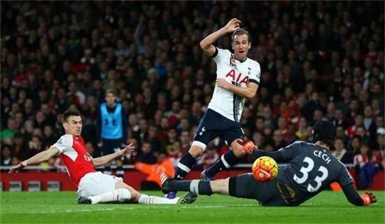 刻地展示了 刻地展示了